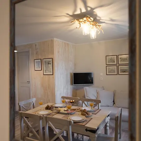 The House-valley Of Επίσκοπος